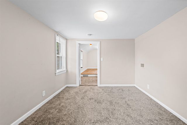 6953 Mayburn Street, Dearborn Heights, MI 48127