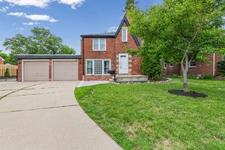 6953 Mayburn Street, Dearborn Heights, MI 48127