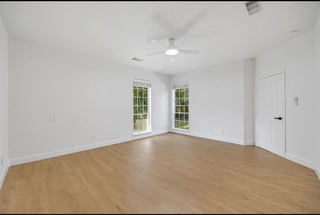 6650 Camptown Circle, Houston, TX 77069
