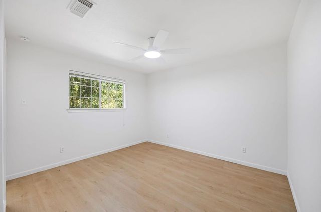 6650 Camptown Circle, Houston, TX 77069