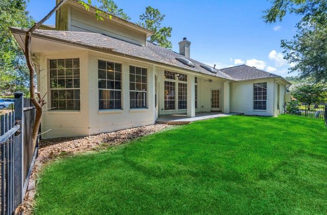 6650 Camptown Circle, Houston, TX 77069