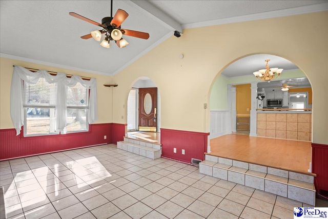 2645 Claussen Rd, Florence, SC 29501