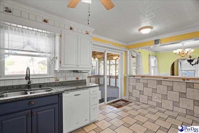 2645 Claussen Rd, Florence, SC 29501