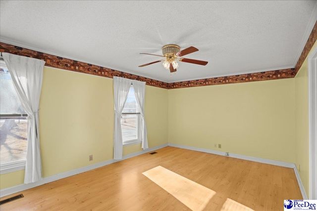 2645 Claussen Rd, Florence, SC 29501