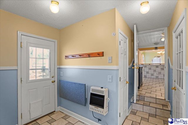 2645 Claussen Rd, Florence, SC 29501