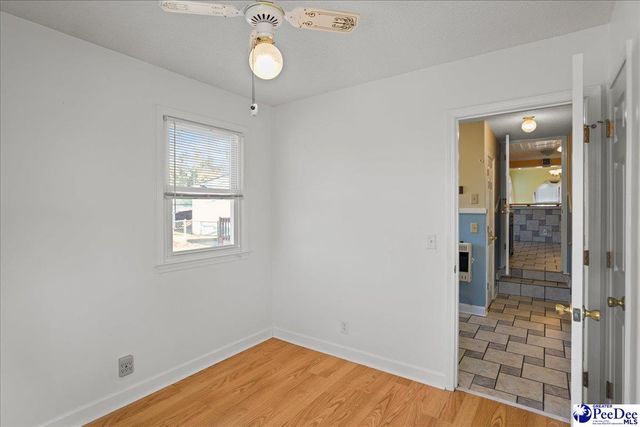 2645 Claussen Rd, Florence, SC 29501