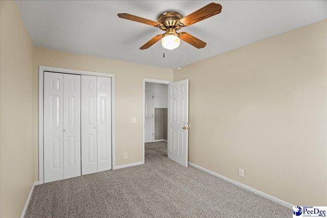 2645 Claussen Rd, Florence, SC 29501