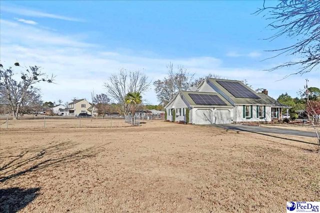 2645 Claussen Rd, Florence, SC 29501