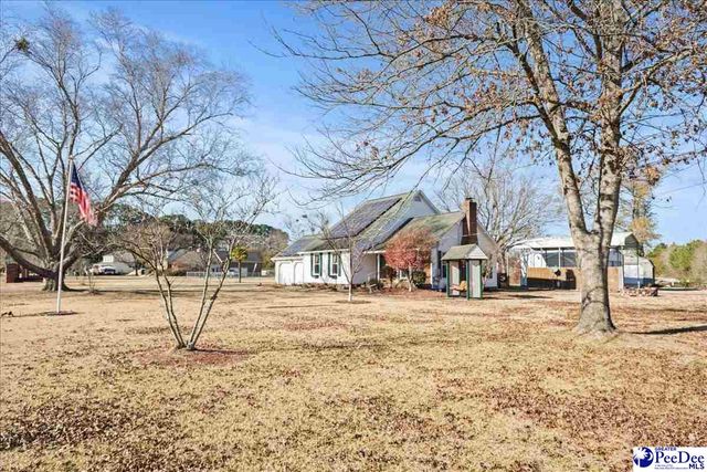 2645 Claussen Rd, Florence, SC 29501