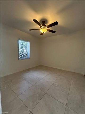 3754 Lora ST # 1, Fort Myers, FL 33916