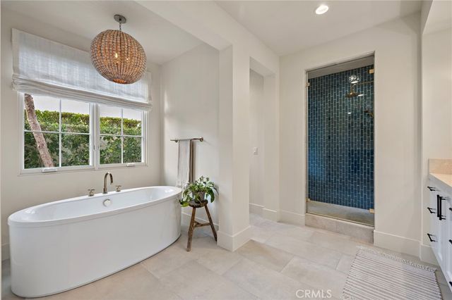 17 Water Port, Newport Coast, CA 92657