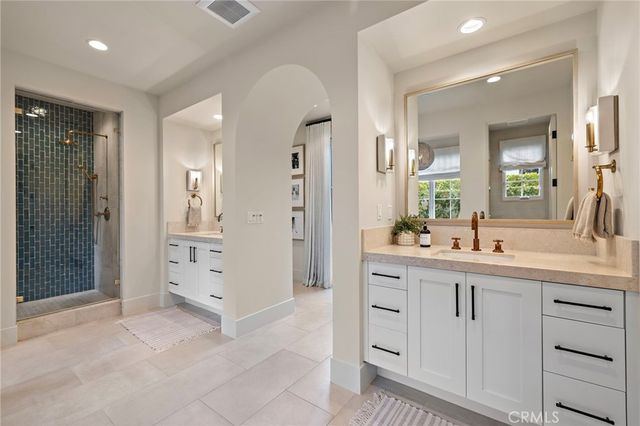 17 Water Port, Newport Coast, CA 92657