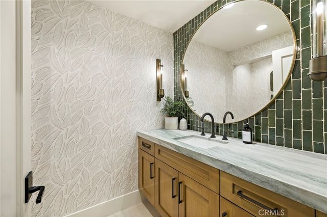 17 Water Port, Newport Coast, CA 92657