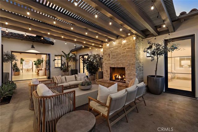 17 Water Port, Newport Coast, CA 92657