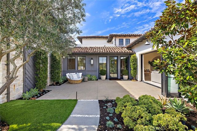 17 Water Port, Newport Coast, CA 92657