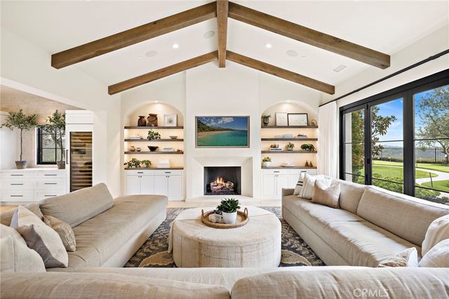 17 Water Port, Newport Coast, CA 92657