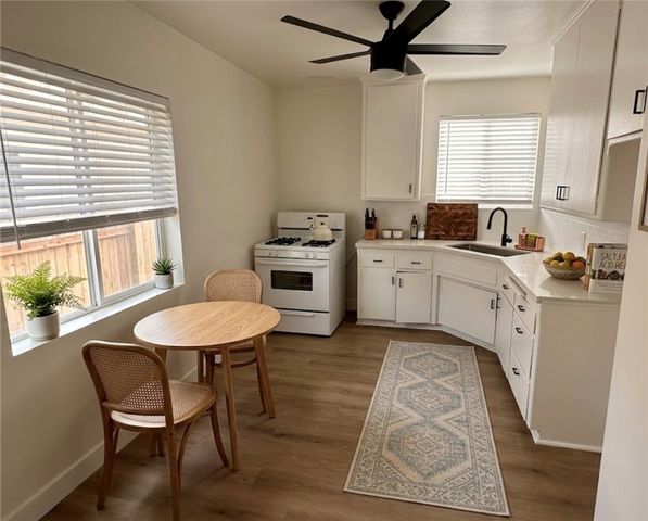 7605 North Hollywood Way, Burbank, CA 91505