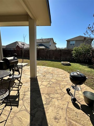 8021 Izetta LN, Austin, TX 78744