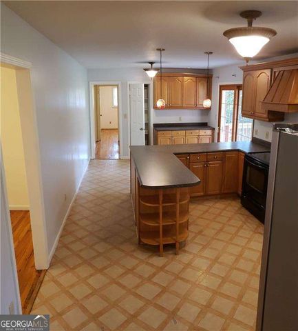 3662 Rock Springs Drive SW, Smyrna, GA 30082