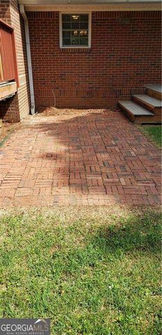 3662 Rock Springs Drive SW, Smyrna, GA 30082