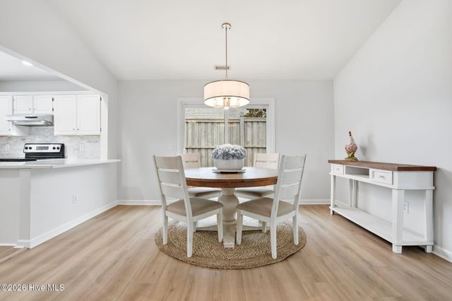 6043 Cedar Ridge Drive, Wilmington, NC 28405