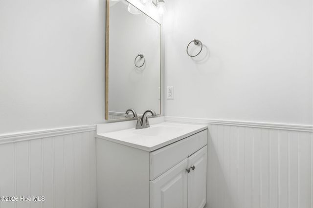 6043 Cedar Ridge Drive, Wilmington, NC 28405