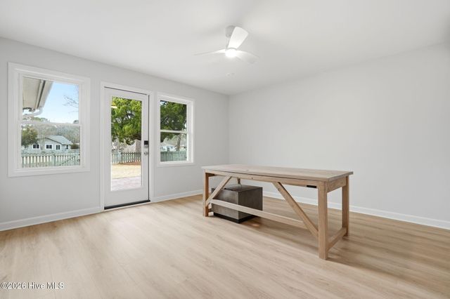 6043 Cedar Ridge Drive, Wilmington, NC 28405