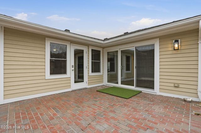 6043 Cedar Ridge Drive, Wilmington, NC 28405