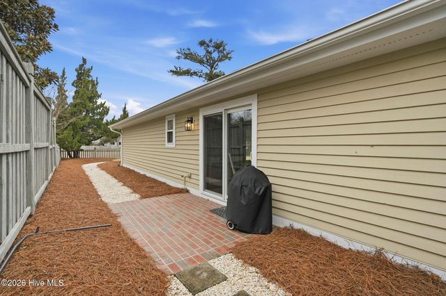 6043 Cedar Ridge Drive, Wilmington, NC 28405