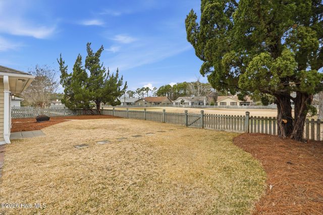 6043 Cedar Ridge Drive, Wilmington, NC 28405