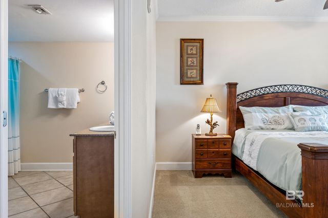 1524 W Beach Boulevard 301, Gulf Shores, AL 36542