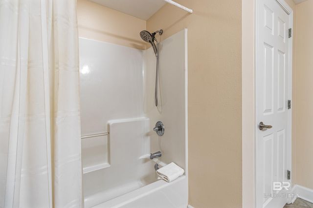 1524 W Beach Boulevard 301, Gulf Shores, AL 36542