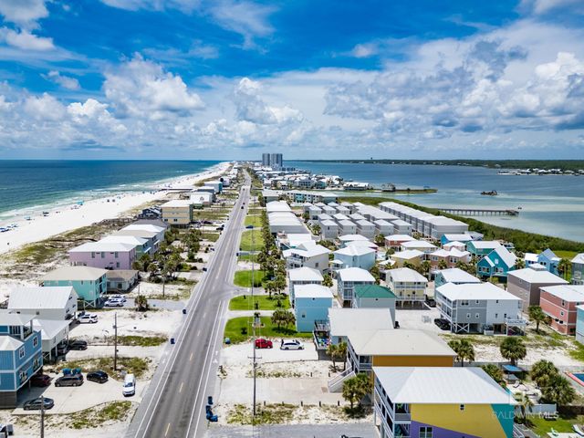1524 W Beach Boulevard 301, Gulf Shores, AL 36542