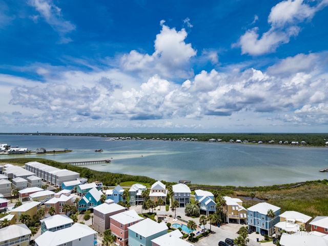 1524 W Beach Boulevard 301, Gulf Shores, AL 36542