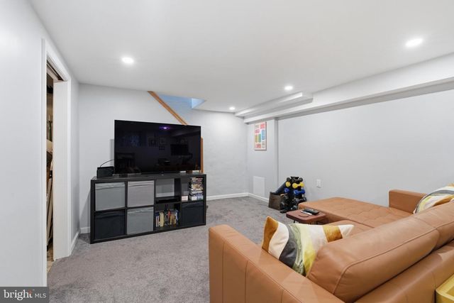 504 VIRGINIA AVE, Havertown, PA 19083