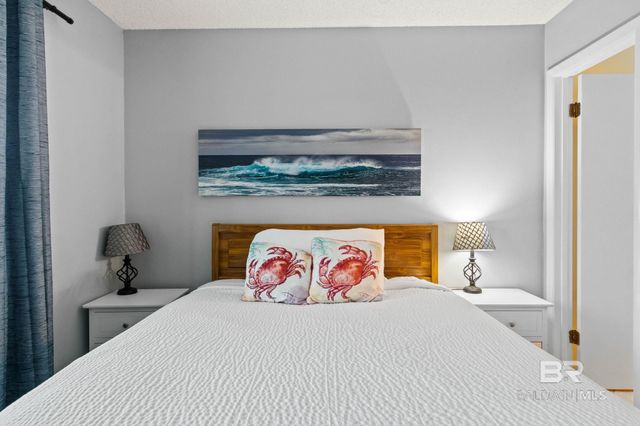 400 W Plantation Road 1211, Gulf Shores, AL 36542
