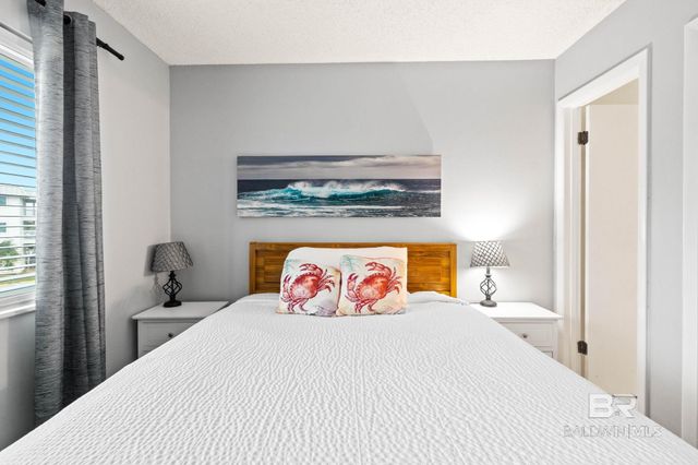 400 W Plantation Road 1211, Gulf Shores, AL 36542