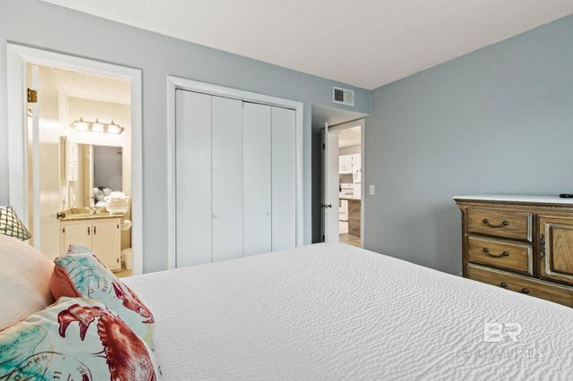 400 W Plantation Road 1211, Gulf Shores, AL 36542