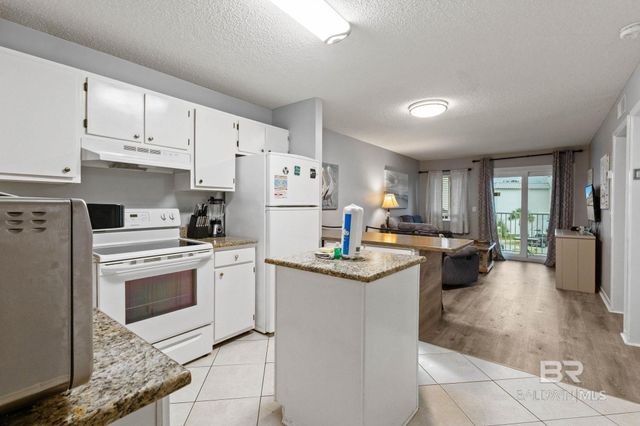 400 W Plantation Road 1211, Gulf Shores, AL 36542