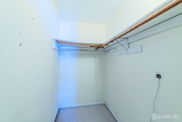 6 York Drive 5A, Edison, NJ 08817