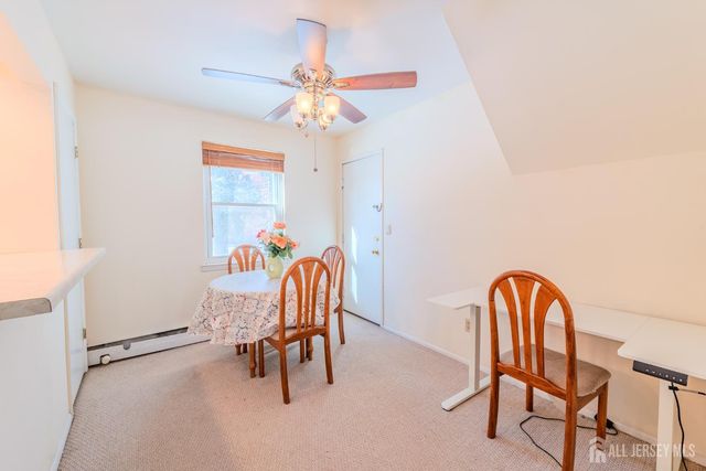 6 York Drive 5A, Edison, NJ 08817