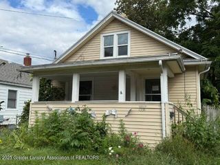 1338 Glenrose Avenue, Lansing, MI 48915