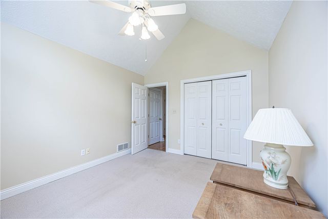 224 Country View Dr, Lower Burrell, PA 15068