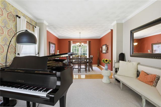 313 Westmoreland Lane, North Kingstown, RI 02874