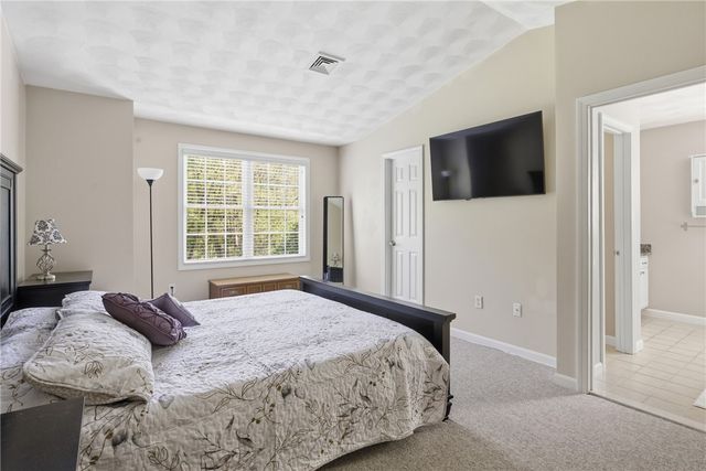 313 Westmoreland Lane, North Kingstown, RI 02874