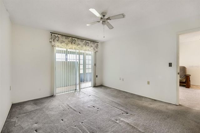 11210 CARRIAGE HILL DRIVE 6, Port Richey, FL 34668