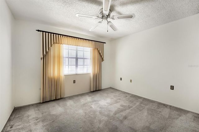 11210 CARRIAGE HILL DRIVE 6, Port Richey, FL 34668