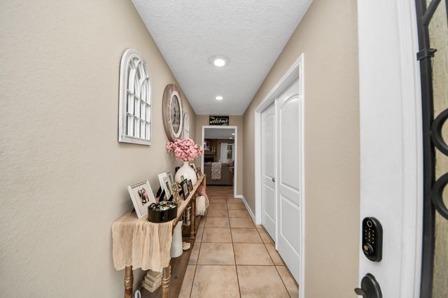 613 Luella Ave, Deer Park, TX 77536