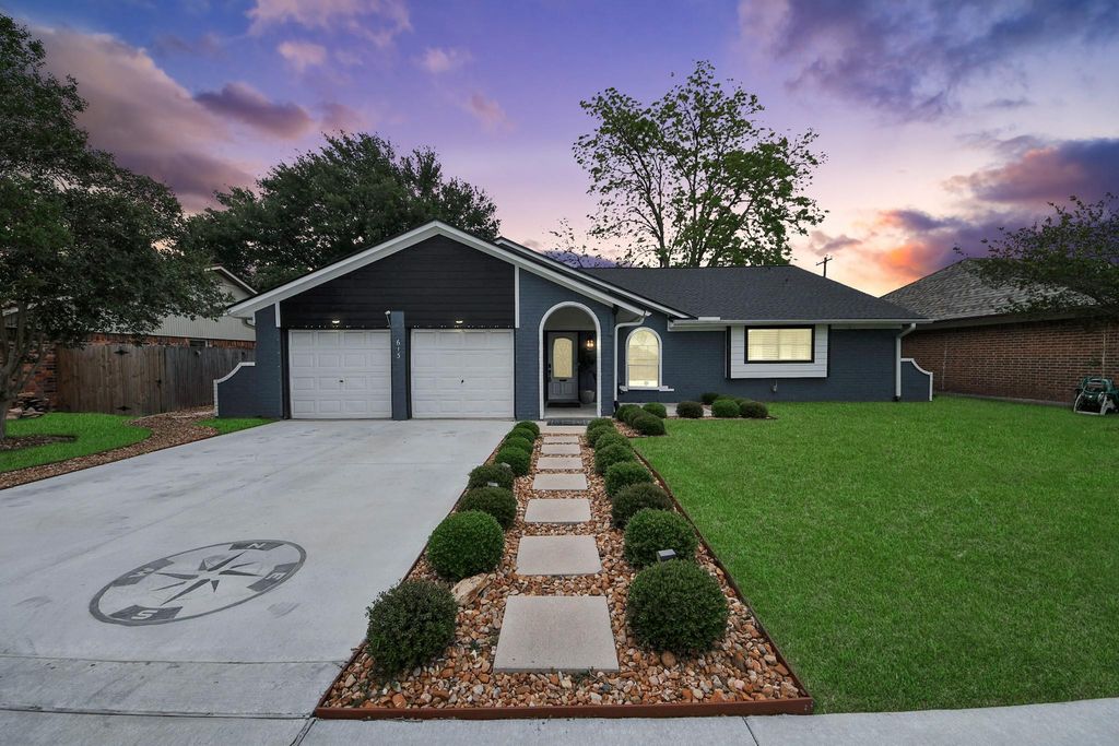 613 Luella Ave, Deer Park, TX 77536