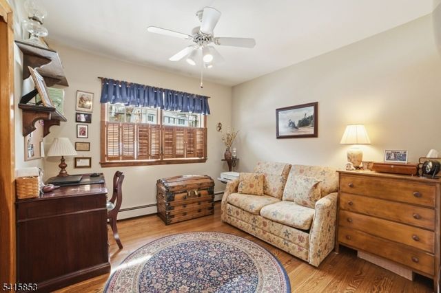 36 Page Dr, Oakland Boro, NJ 07436